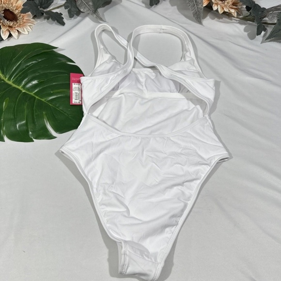 NWT $32 Xhilaration [ Juniors Medium ] Ribbed‎ One Piece Swimsuit in White - Picture 6 of 11